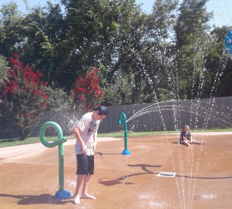 Collinsville Splash Pad at City Park (Collinsville,&nbspOK)